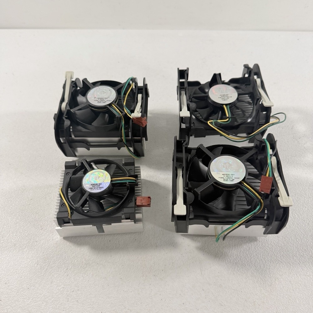 Lot‎ of 4 Intel CPU Coolers Heatsinks & Fans 3 Pin A09526-001 A80856-001 A57855